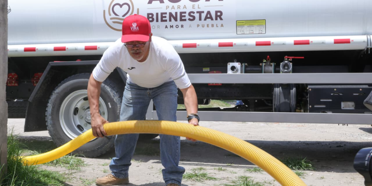GOBIERNO ESTATAL LLEVA AGUA PARA EL BIENESTAR A COLONIAS CON DESABASTO