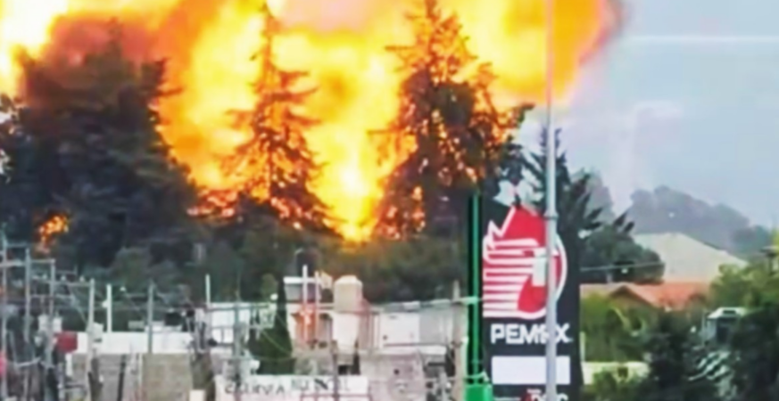 Estallan cuatro pipas de presunto "huachicol" de gas en Tepeaca, Puebla