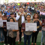 Gobierno de Pepe Chedraui impulsa movilidad segura con bacheo en la colonia El Carmen