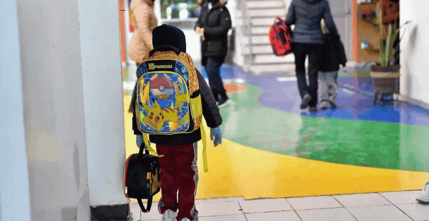 Regreso a clases llega con frío a zonas serranas; Protección Civil alerta