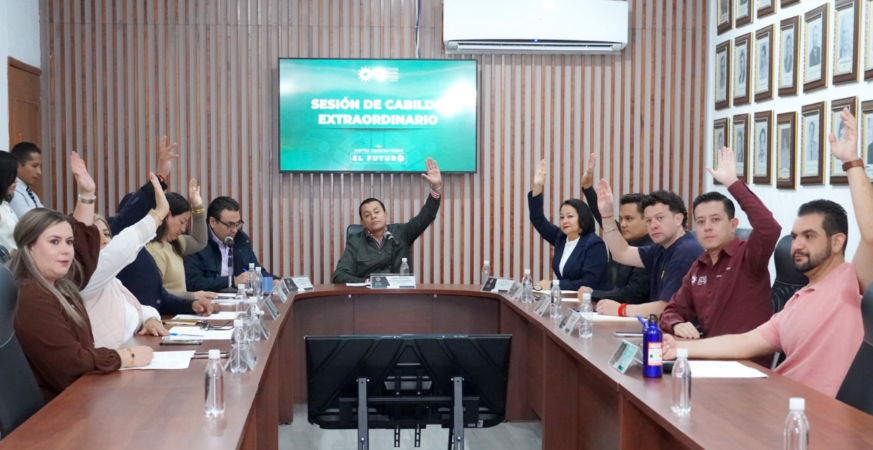 CABILDO DE TEXMELUCAN TOMA PROTESTA A MARÍA FERNANDA ROMERO MARTÍNEZ COMO PRESIDENTA AUXILIAR DE SAN LUCAS ATOYATENCO
