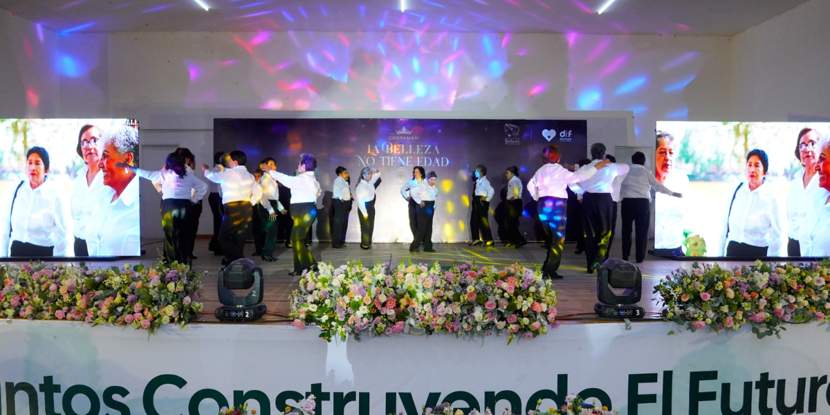 GOBIERNO DE TEXMELUCAN Y DIF MUNICIPAL RECONOCEN TRAYECTORIA DE ADULTAS MAYORES CON EL CERTAMEN “LA BELLEZA NO TIENE EDAD”