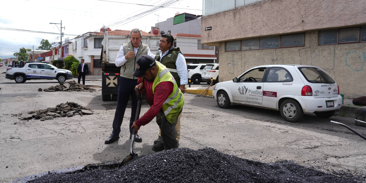 Supervisa Pepe Chedraui trabajos del programa “BacheAndo” Puebla en Villa Posadas