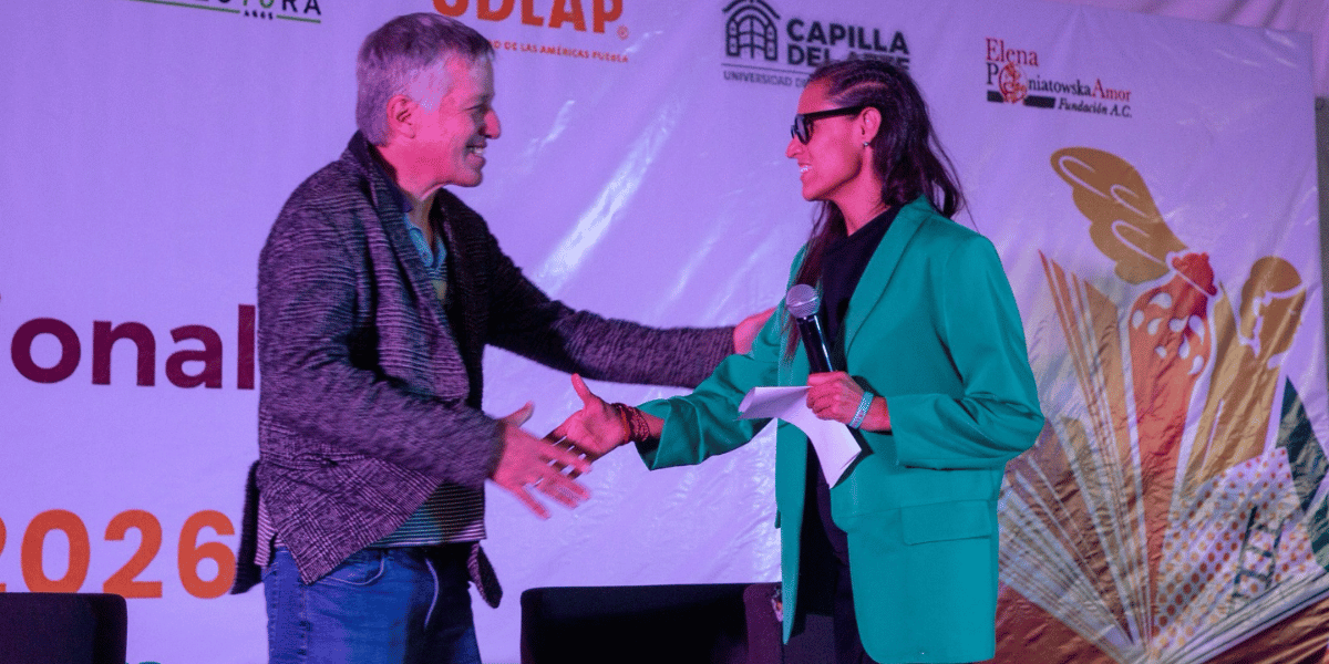 Puebla vive una fiesta de las letras con Xavier Velasco y Benito Taibo