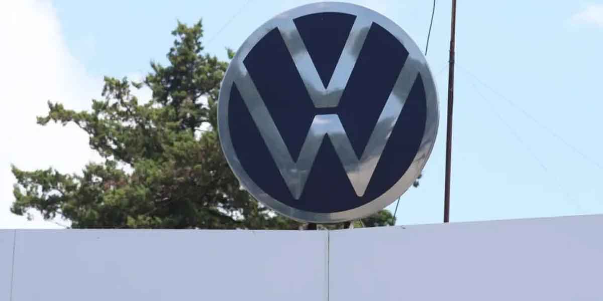 Gobierno estatal prepara alternativas laborales ante la reducción de personal en Volkswagen: Armenta