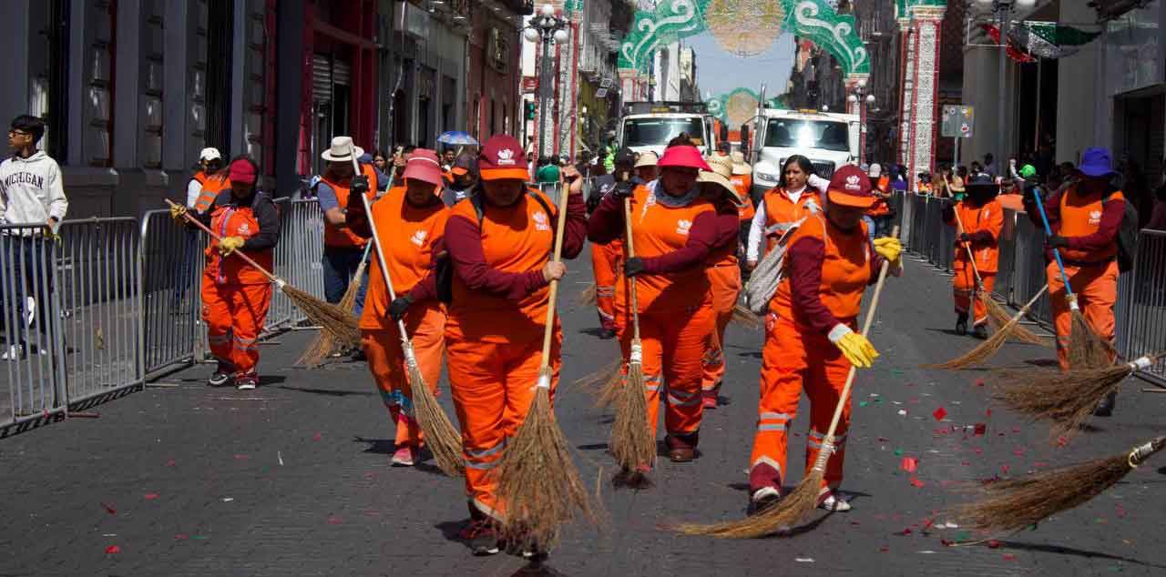 Reconoce Pepe Chedraui trabajo de personal de limpia tras fiestas patrias