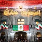Asiste Pepe Chedraui al desfile cívico-militar por el 216 aniversario de la Independencia