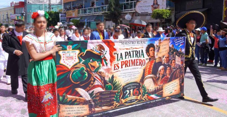 CON SALDO BLANCO Y GRAN PARTICIPACIÓN CIUDADANA SE REALIZÓ EL DESFILE CÍVICO-MILITAR TEXMELUCAN