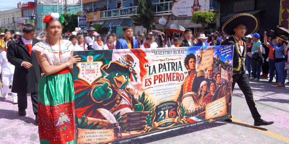 CON SALDO BLANCO Y GRAN PARTICIPACIÓN CIUDADANA SE REALIZÓ EL DESFILE CÍVICO-MILITAR TEXMELUCAN