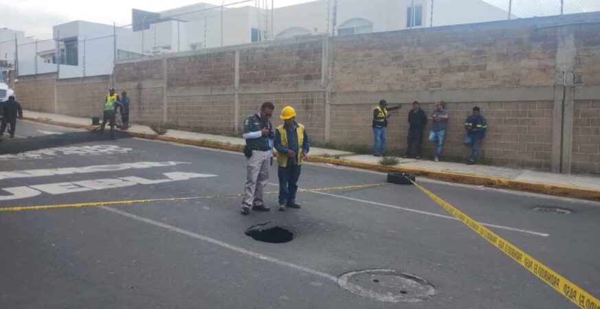 Agua de Puebla continúa rehabilitación de drenaje en Cúmulo de Virgo y aclara que no colocó ningún tope en la zona